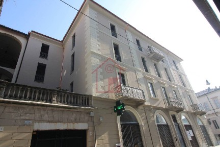 Vercelli, Via Giovanni Lanza, 9