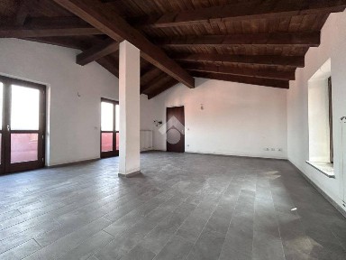 Bilocale corso Vittorio Emanuele II 7, Centro, Tronzano Vercellese