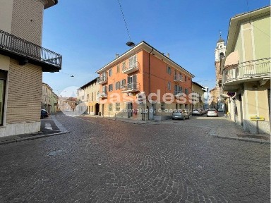 Trilocale via Lignana 9, Centro, Tronzano Vercellese