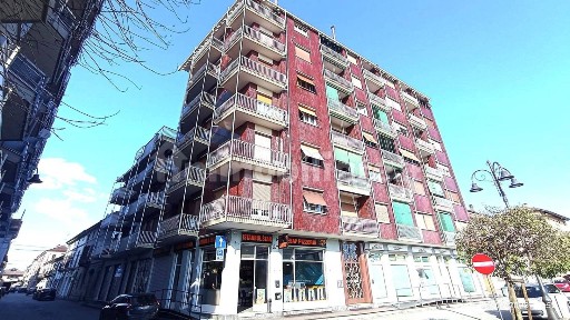 Trilocale piazza Giuseppe Garibaldi, Centro, Crescentino
