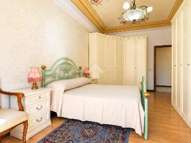 Gattinara, Corso Vercelli, 9
