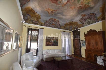 Appartamento via De Rege Como, Centro, Santhià