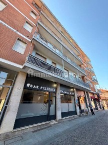Trilocale via Roma 7, Centro, Saluggia