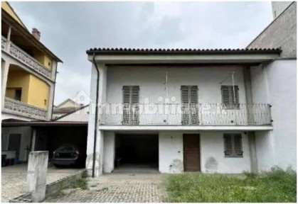 Appartamento all'asta via Piave 1, Trino