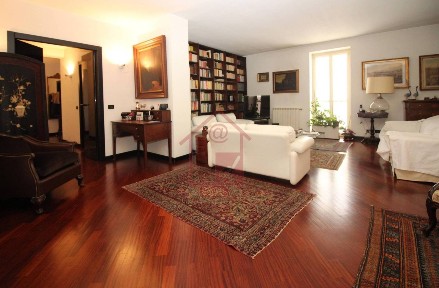 Appartamento via Santa Ugolina 2, Centro, Vercelli