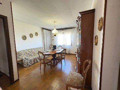 Quadrilocale via Felice Chiò 38, Centro, Crescentino