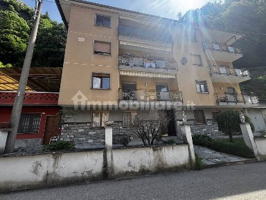 Quadrilocale via Belvedere 6, Centro, Varallo