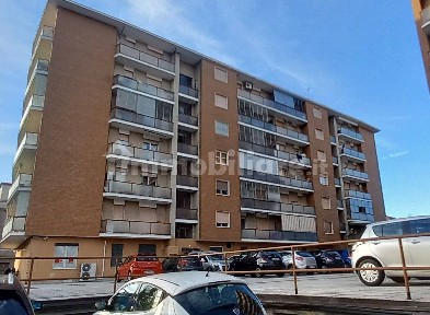 Appartamento via Vittorio Veneto 56, Centro, Borgosesia