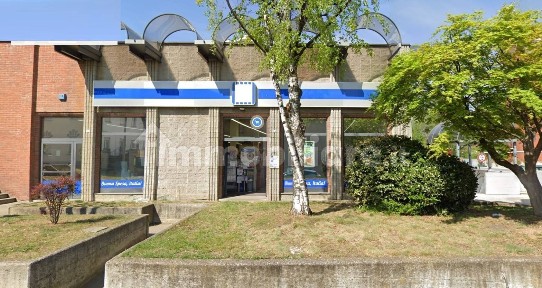 Locale commerciale in Affitto