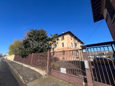 Bilocale Strada per Olcenengo 26, Isola - Bennet - Belvedere, Vercelli