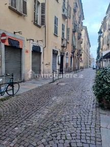 Torino, Quadrilatero Romano, Via delle Orfane, 17A