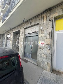 Locale commerciale in Affitto
