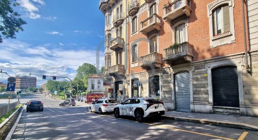 Locale commerciale in Affitto