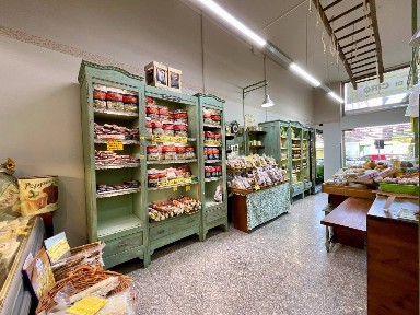 Locale commerciale in Affitto
