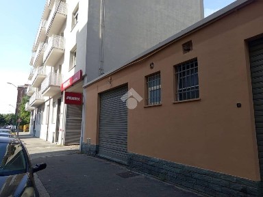 Torino, Lingotto, VIA ALBENGA, 4