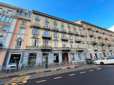 Locale commerciale in Affitto