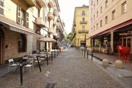 Torino, Via Roma, Via Rattazzi, 1