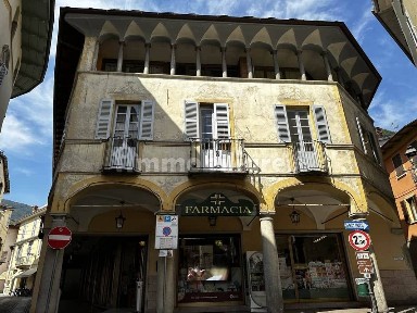 Quadrilocale via Don Giuseppe Majo 4, Centro, Varallo