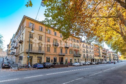 Torino, Gran Madre - Crimea, Corso Moncalieri, 19