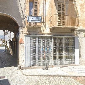 Locale commerciale in Affitto