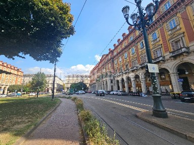 Locale commerciale in Affitto