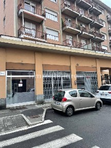 Locale commerciale in Affitto