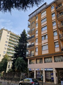 Quadrilocale via Vittorio Veneto 6, Centro, Borgosesia