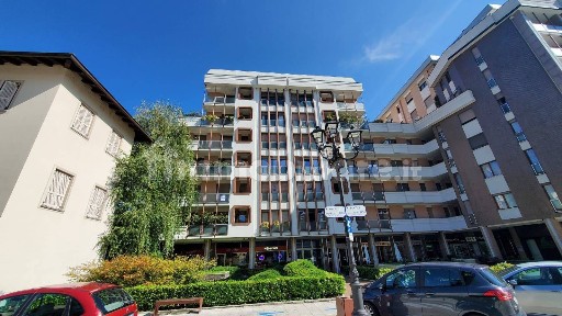 Quadrilocale piazza Giuseppe Mazzini, Centro, Borgosesia