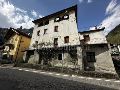 Appartamento via Roma 47, Boccioleto