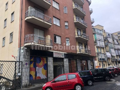 Locale commerciale in Affitto
