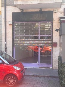 Locale commerciale in Affitto