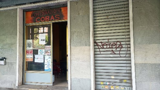 Locale commerciale in Affitto