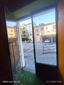Locale commerciale in Affitto