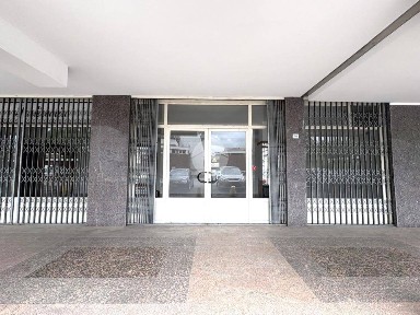 Locale commerciale in Affitto
