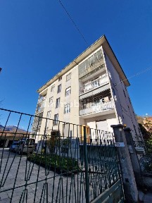 Bilocale via Giuseppe Fontana 5, Centro, Borgosesia