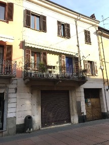 Trilocale corso Nuova Italia 55, Centro, Santhià