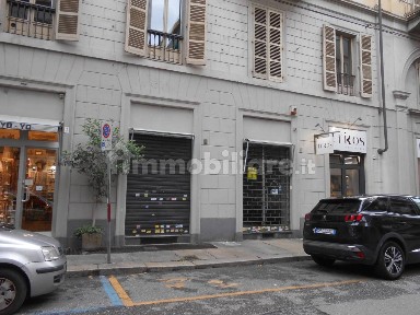 Torino, Cittadella, Via Alberto Nota, 1