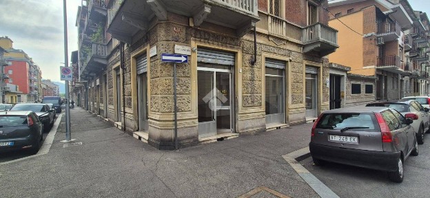 Locale commerciale in Affitto