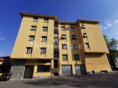 Bilocale viale Rimembranze 3, Centro, Borgosesia