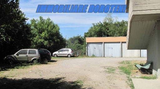 Trilocale ottimo stato, su più livelli, Isola - Bennet - Belvedere, Vercelli