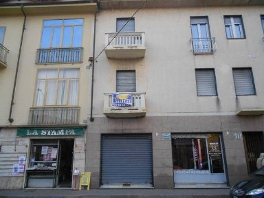Locale commerciale in Affitto