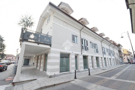 Leinì, Via Bonis, 2