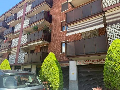 Locale commerciale in Affitto