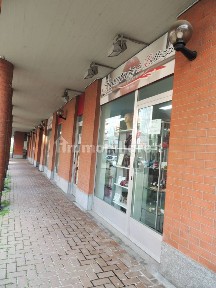 Locale commerciale in Affitto