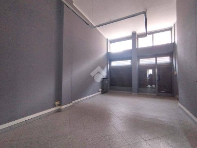Rivoli, Via Monte Grappa, 52