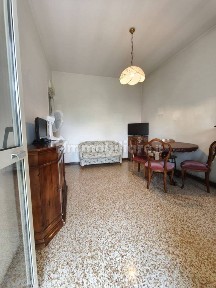 Bilocale da ristrutturare, secondo piano, Semicentro, Vercelli
