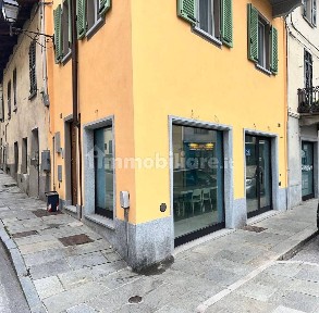 Locale commerciale in Affitto