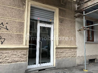 Locale commerciale in Affitto
