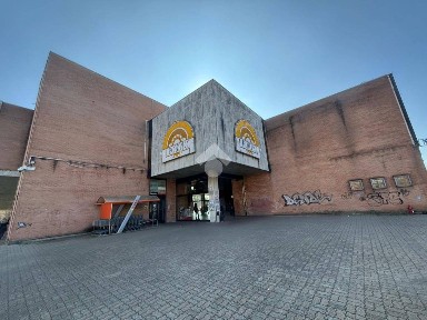 Locale commerciale in Affitto
