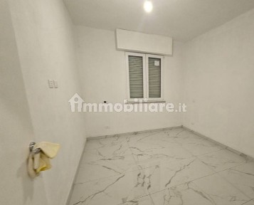Bilocale ottimo stato, piano terra, Gattinara